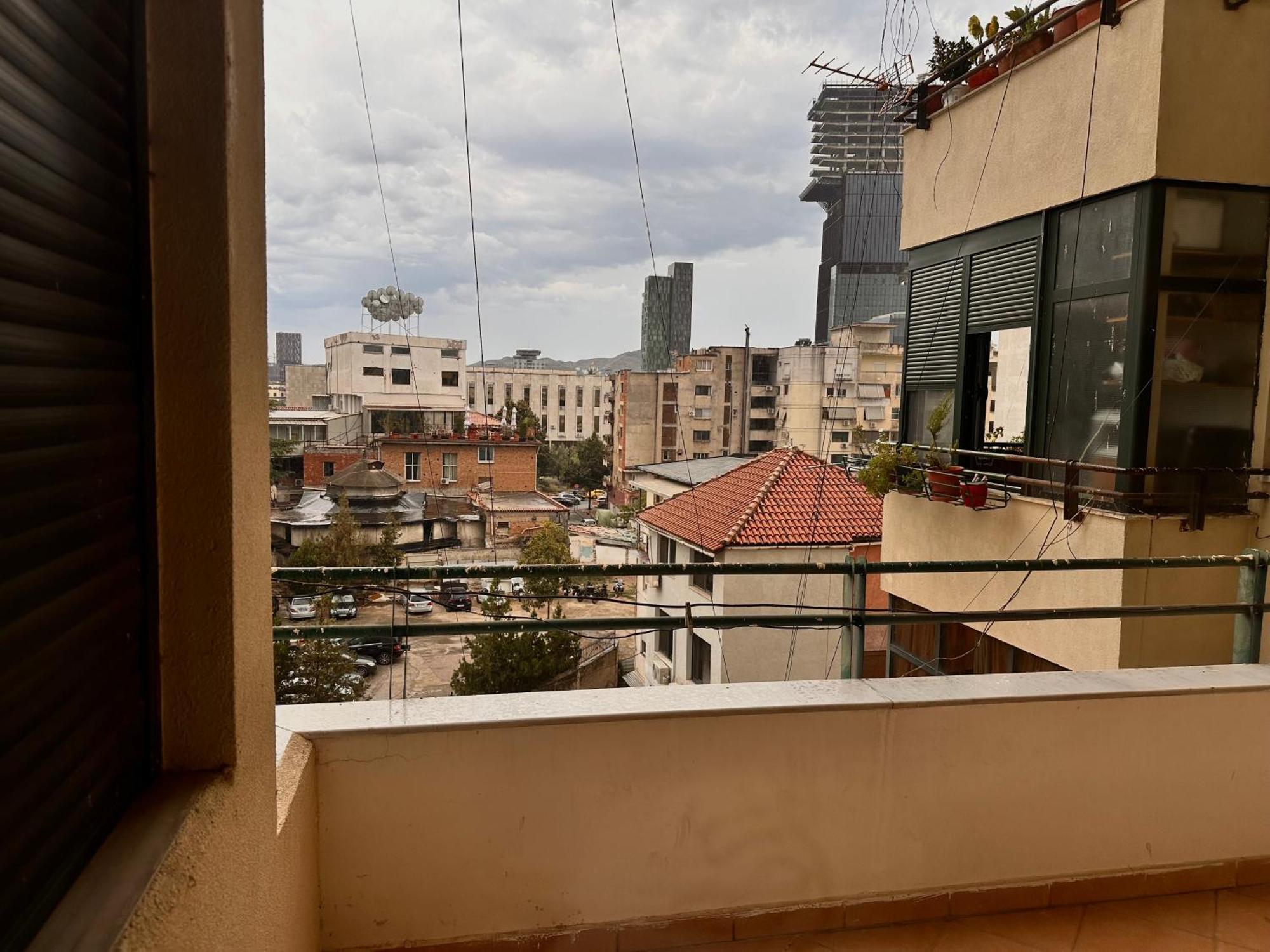Grande House Appartement Tirana Buitenkant foto