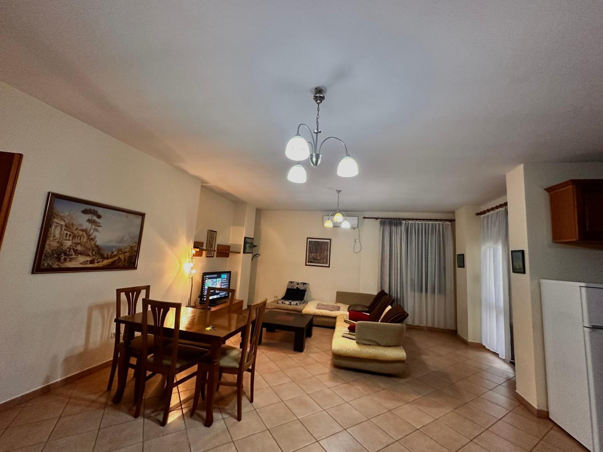 Grande House Appartement Tirana Buitenkant foto